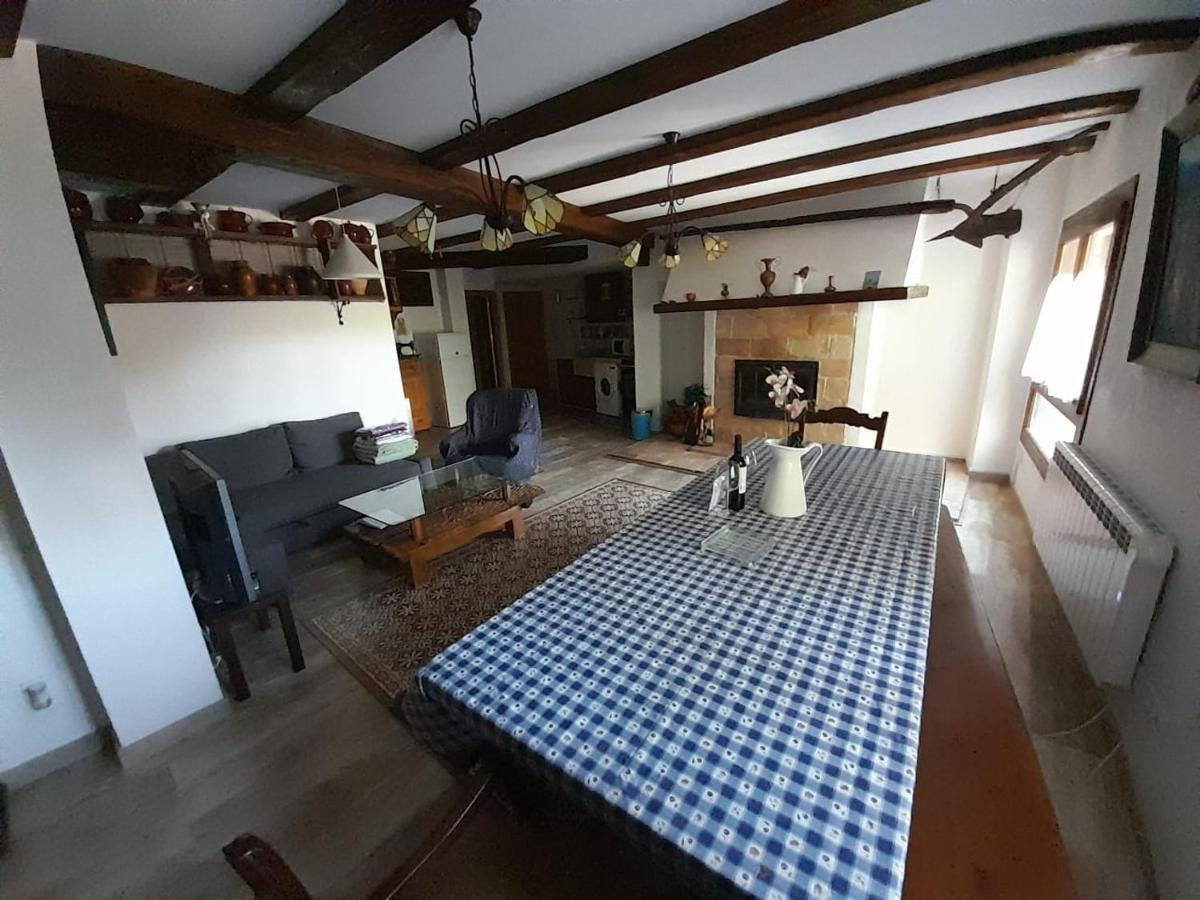 Apartamentos La Cocineta con vistas Alquezar Bagian luar foto