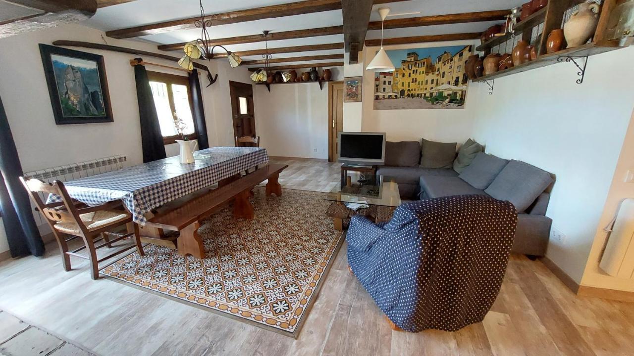 Apartamentos La Cocineta con vistas Alquezar Bagian luar foto